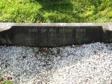 image of grave number 932912